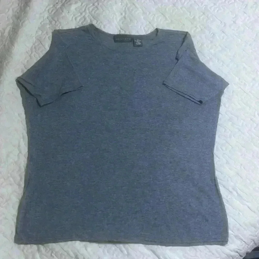 Relativity gray shirt WT5